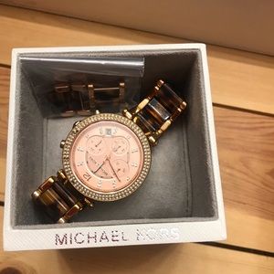 MK Watch